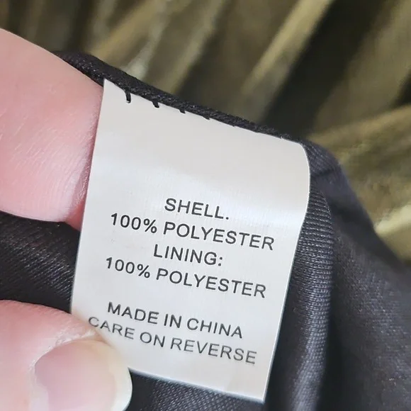 Elegant metallic olive Green Pleated Skirt - Picture 5 of 11